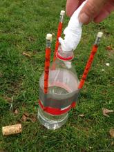 Rocket powered by baking soda and vinegar (demonstration ...